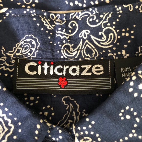 Citicraze Navy Paisley Button-Up Blouse - Picture 9 of 11